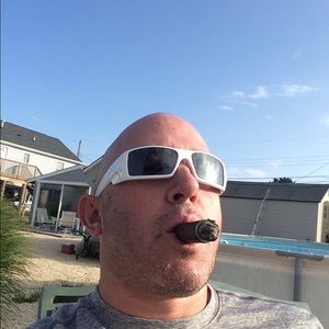 Meet your Posher, Jason